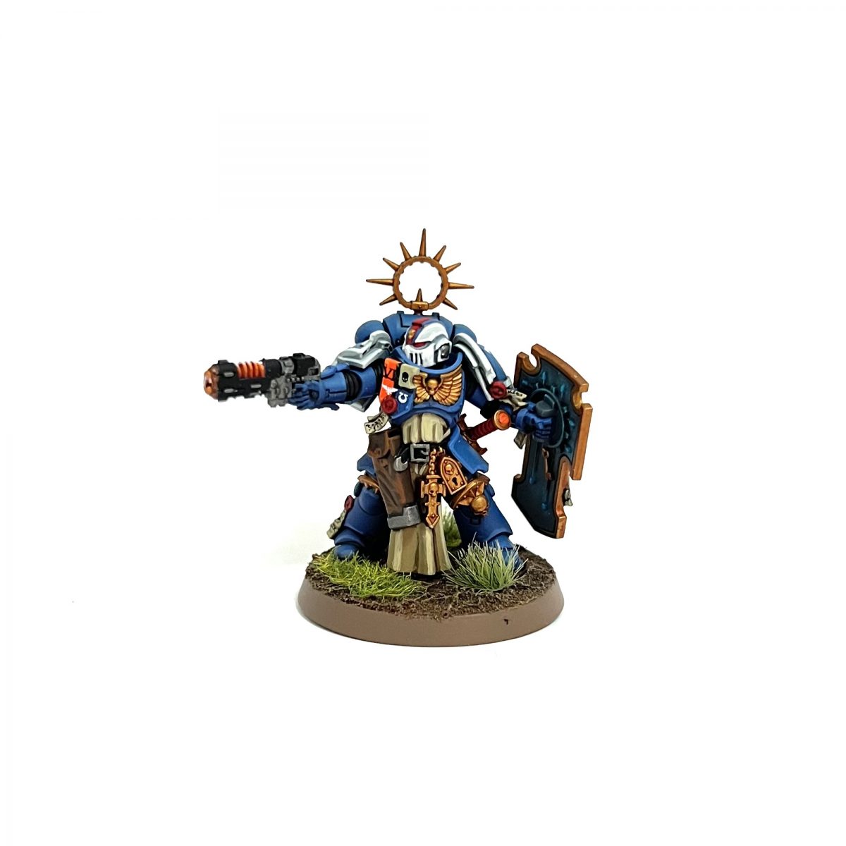 Ultramarines 1st Company Lieutenant